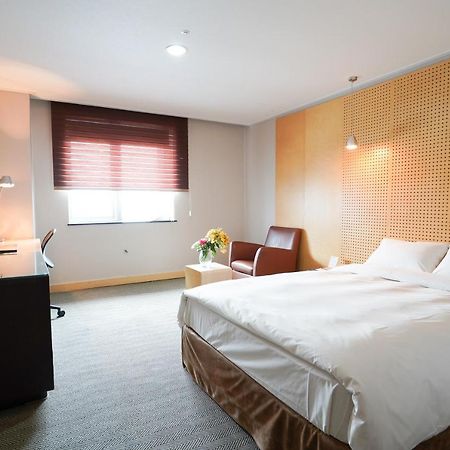 Changwon Hotel Exterior foto