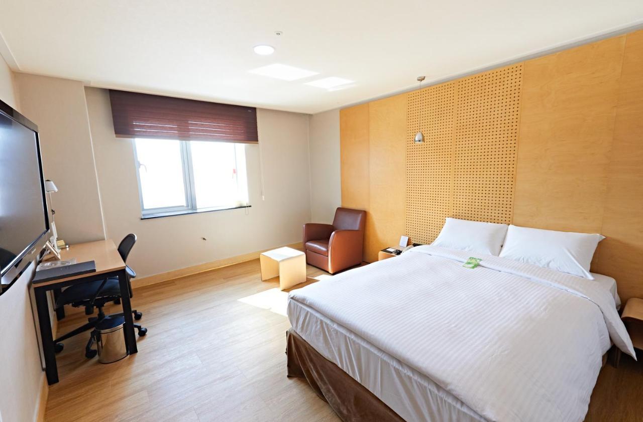 Changwon Hotel Exterior foto