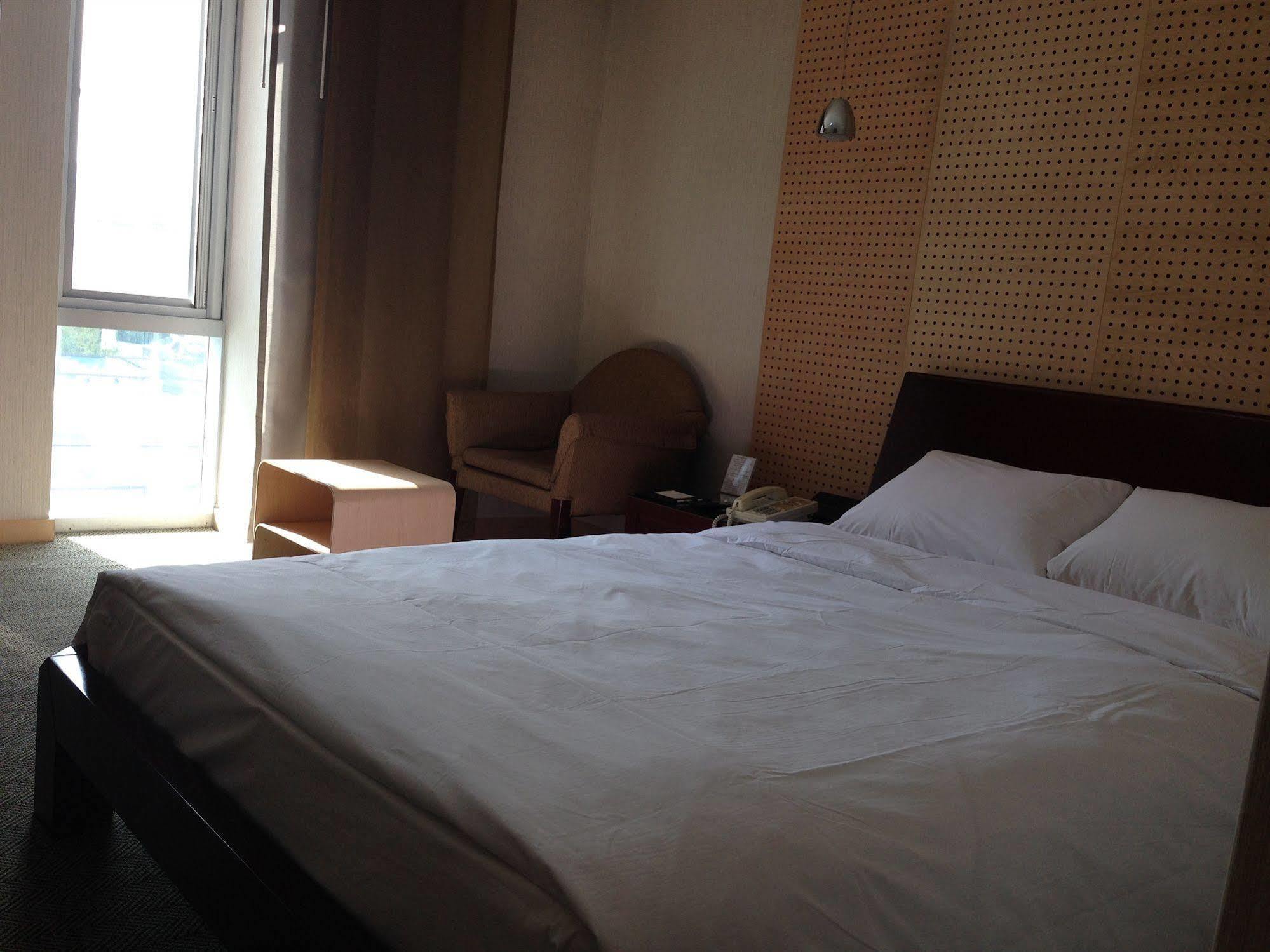 Changwon Hotel Exterior foto