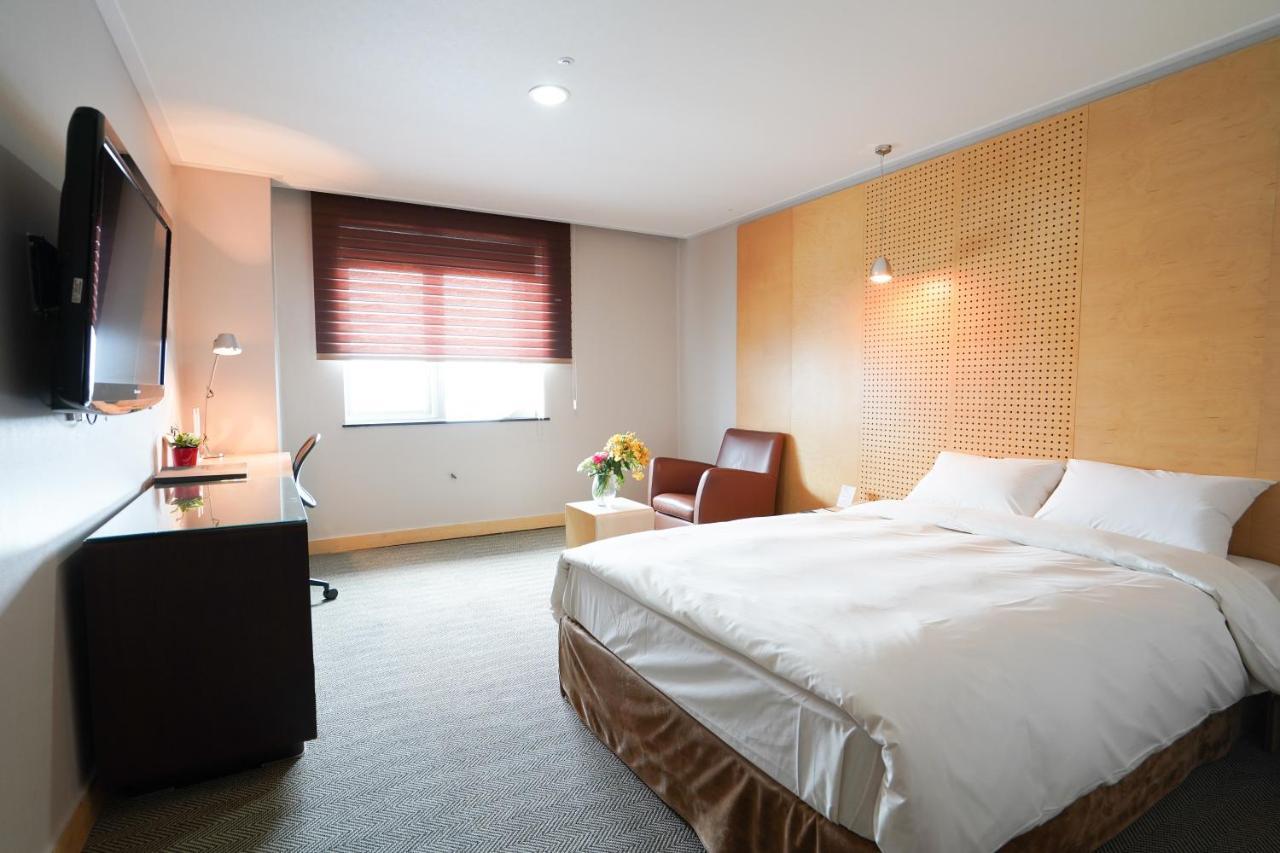 Changwon Hotel Exterior foto