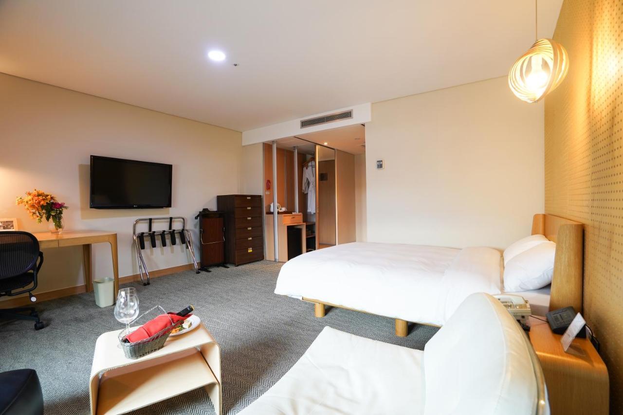 Changwon Hotel Exterior foto